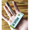 Reisezahnbürste von Paos. Ultrakompakte Hygiene.
